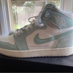 Men’s Jordan Basketball Shoes